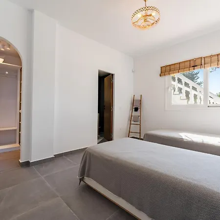 Casa Rocas Вилла Михас